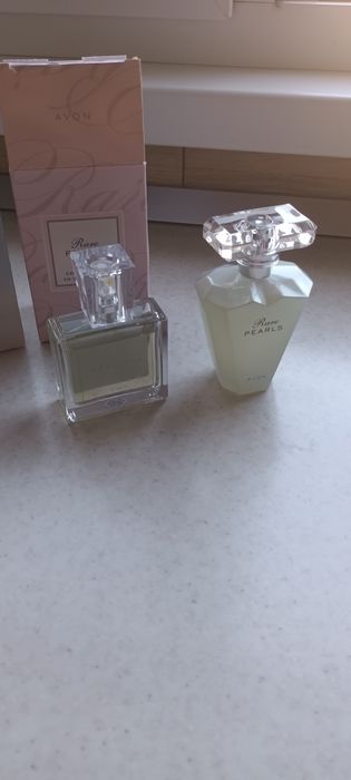 Чисто нови парфюми на Avon
