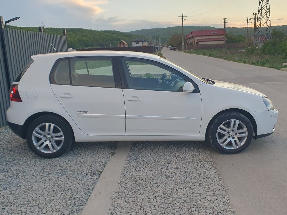 Golf 5 2009 1.4 benzină Edition import Germania