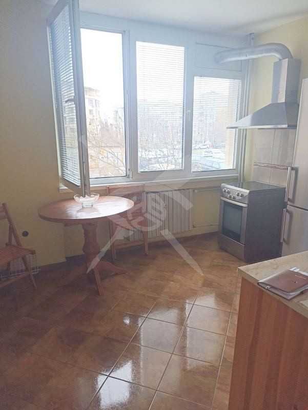 Продава се Двустаен апартамент в Бургас, Лазур - 72 кв.м за 2306 €/кв.м - Снимка #1