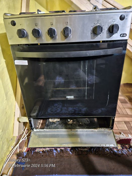 Aragaz zanussi 60x60x85