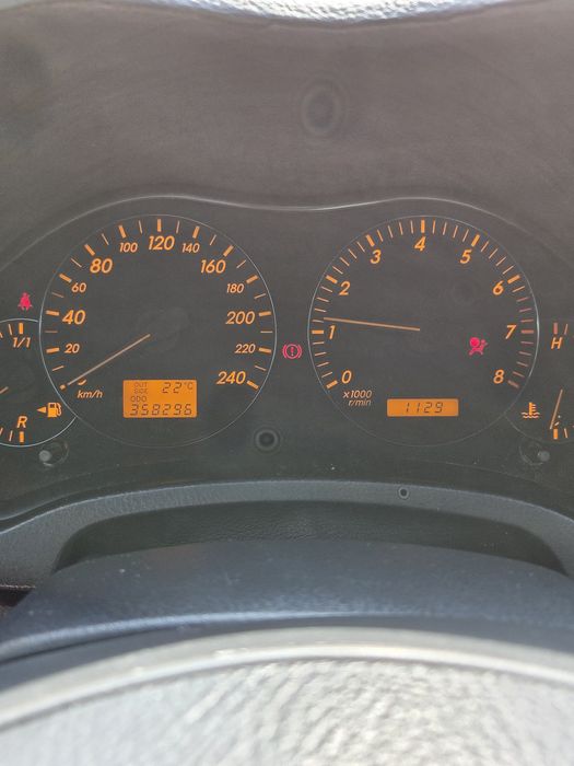 Toyota avensis 2005 358.298km