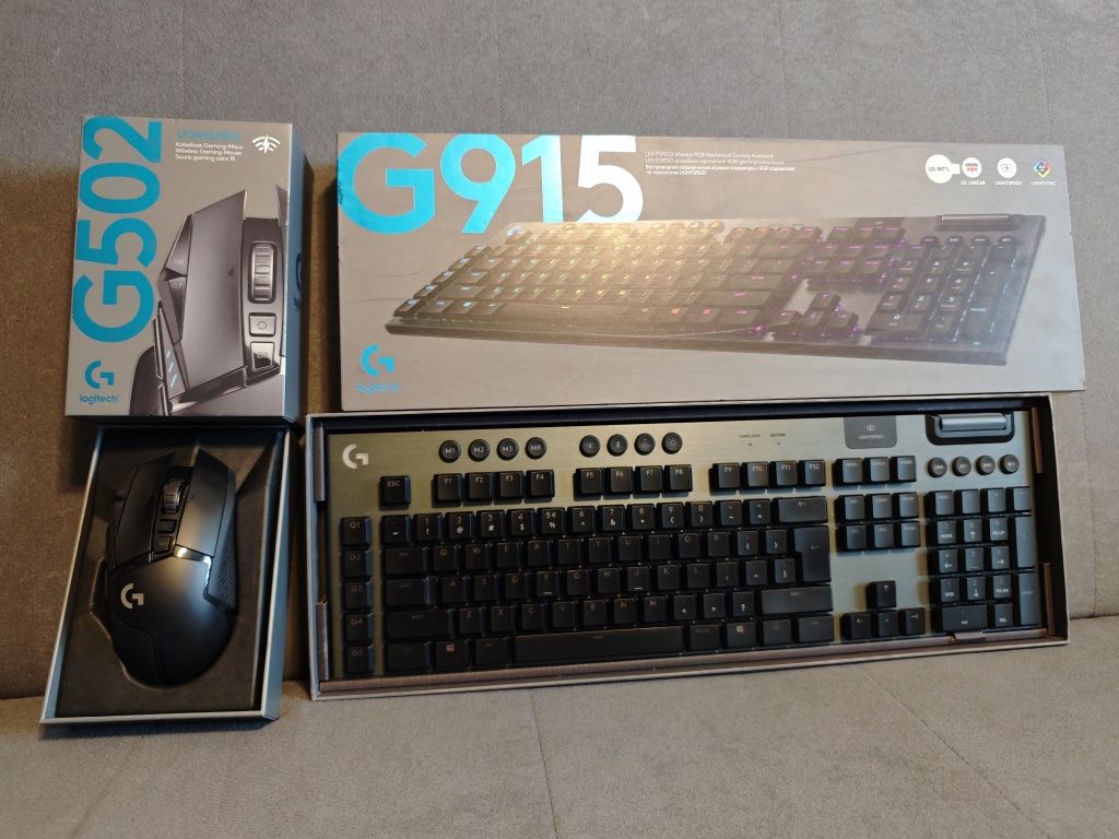 Tastatura mecanică gaming wireless Logitech G915 full, US layout