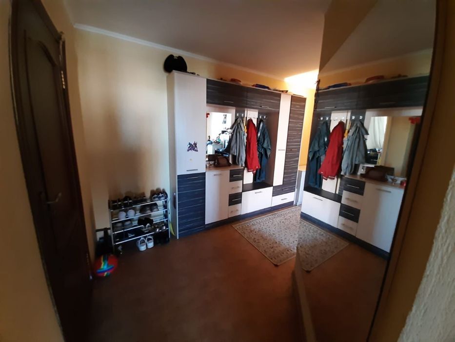 Сдам 3-х комнатную квартиру на длительный срок