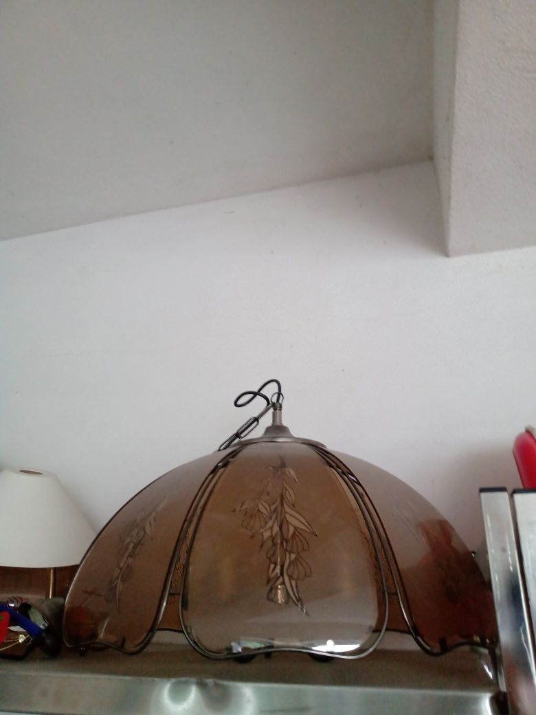 Lustre,   veioze