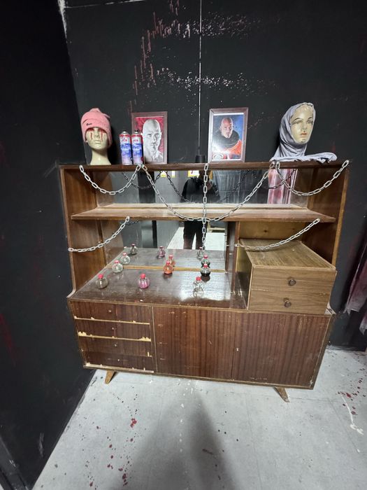 Shkafla arzon narxda bervormiz