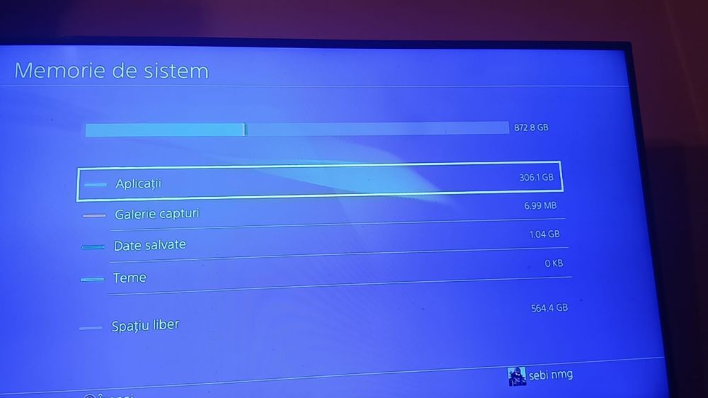 Vând Ps 4 cu jocuri