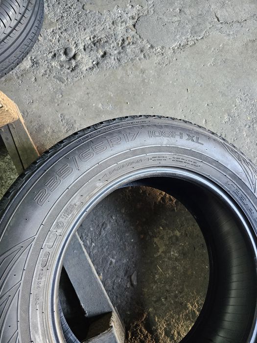 4 anvelope iarna 235 65 17 Nokian 6mm