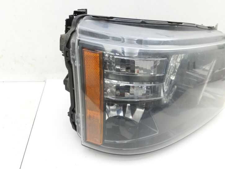 Оригинални фарове LAND ROVER RANGE ROVER Фейс 2009 - 2013 година
