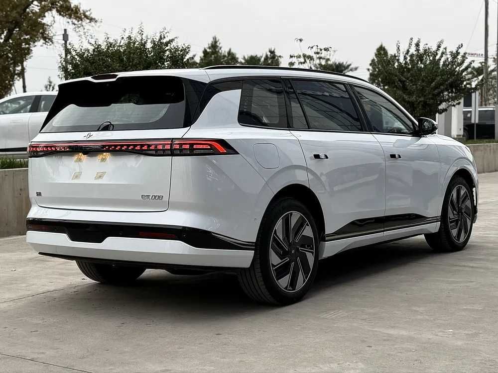 Dongfeng EP 008 Ultra