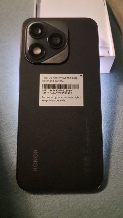 Vând telefon honor 400 lite