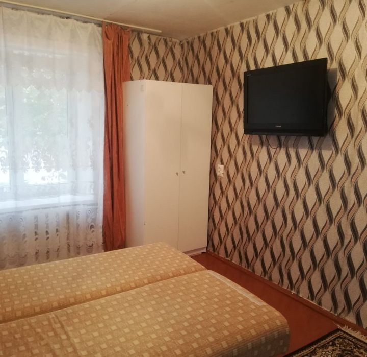 Сдам 1 квартиру район Вектор можно мужчинам