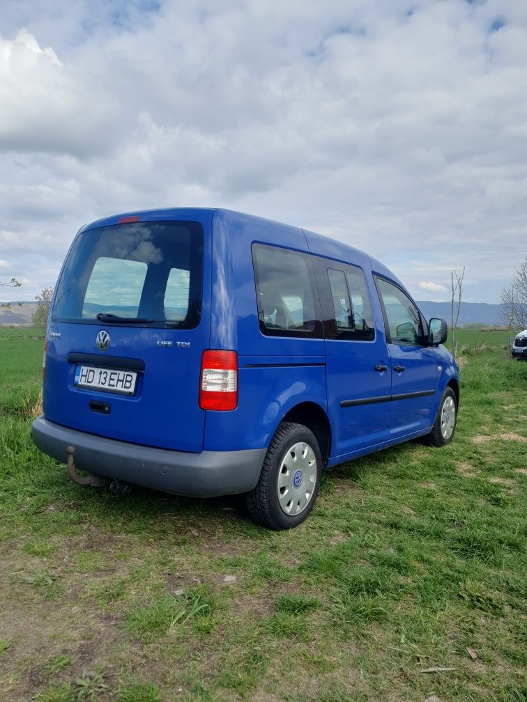 Autoturism de familie Wolkswagen Caddy 1.9 2007 Bls 2007