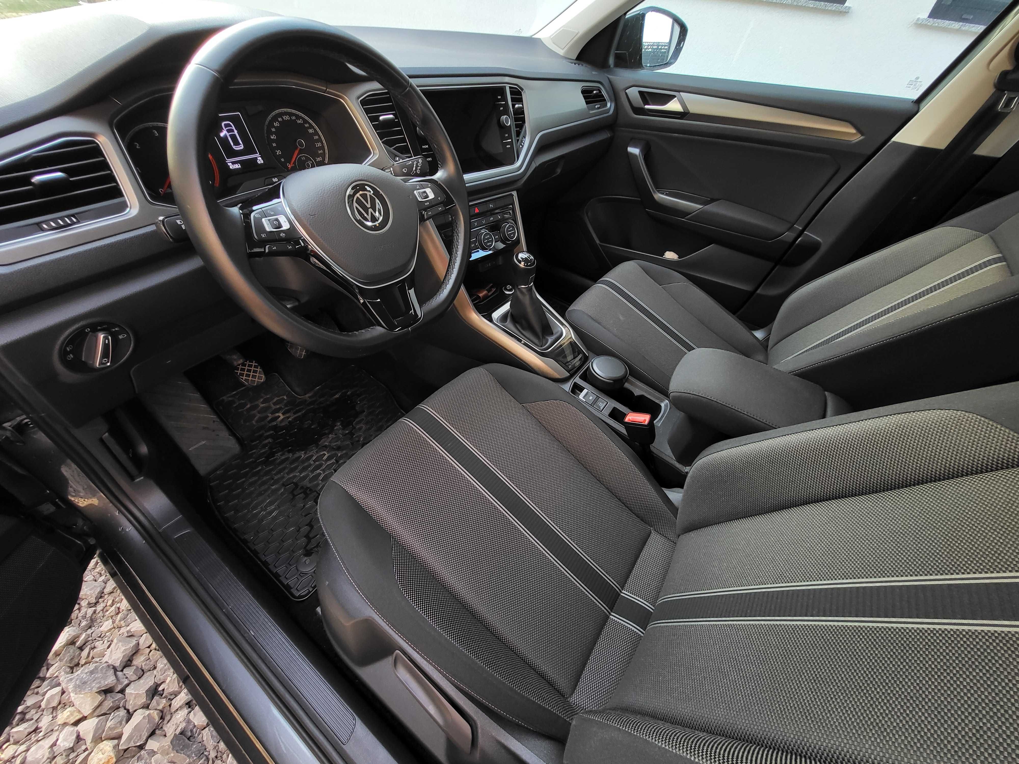 Volkswagen T-Roc 2.0 TDI, 45.000 km, stare excelentă, ACC