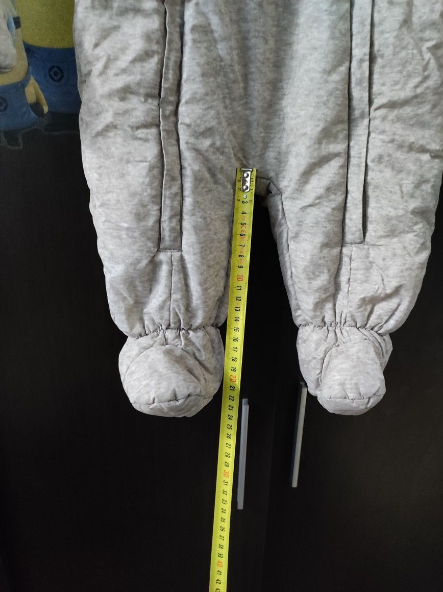 Бебешки зимен гащеризон тип космонавт C&A Baby club 74 cm