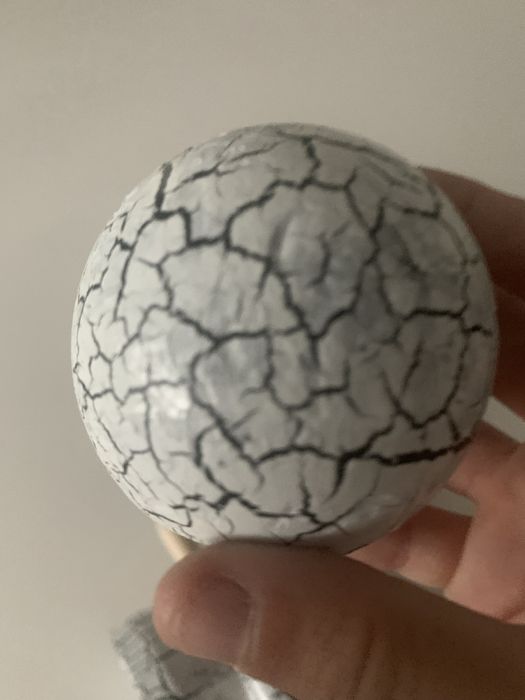 Kendama alb cu negru