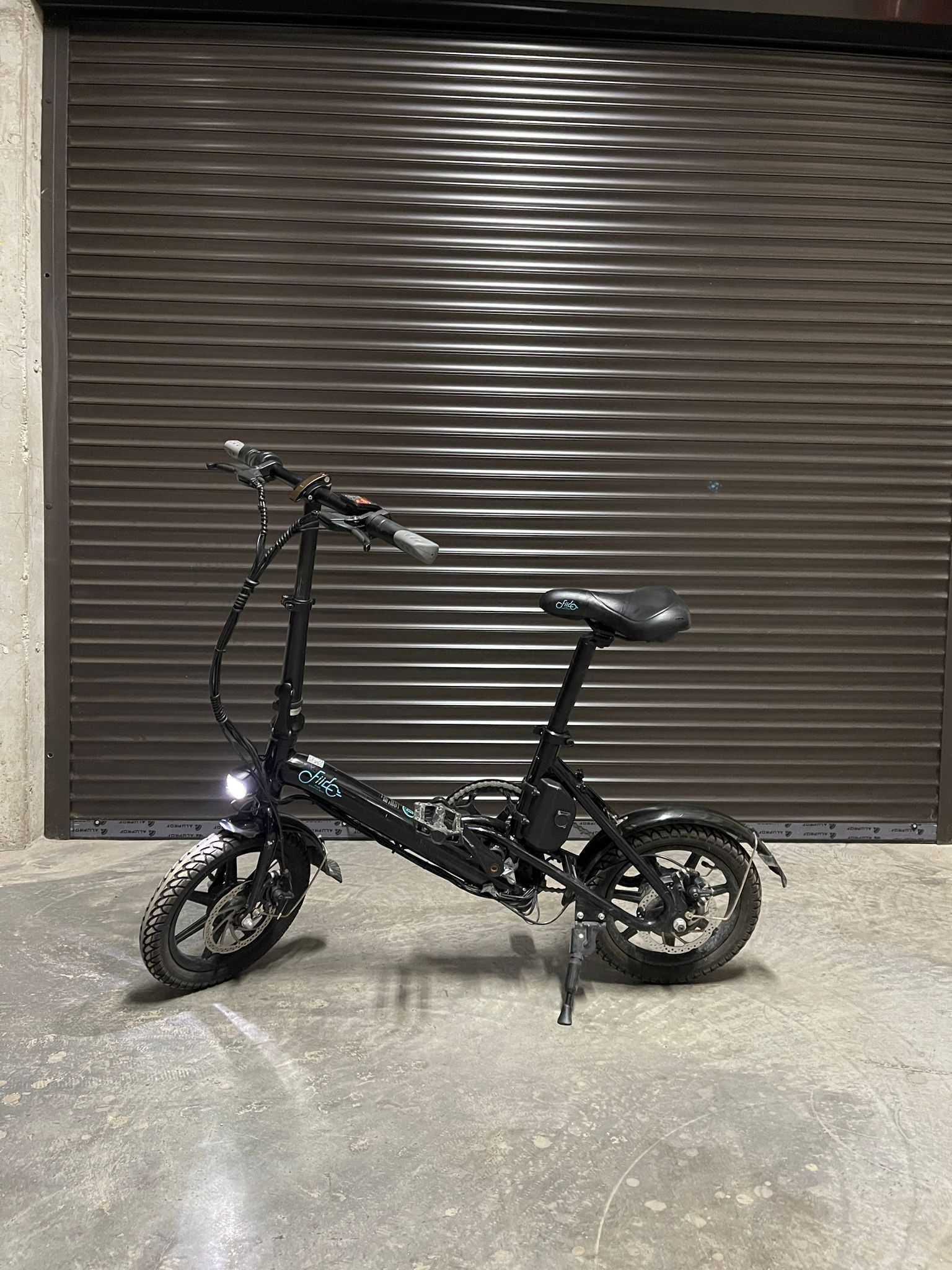 Bicicleta Electrica - Pentru Adulti / Copii 14+