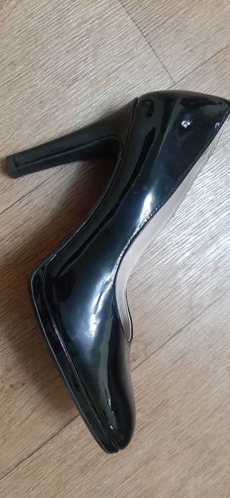 Продам туфли Ecco, р-р 39