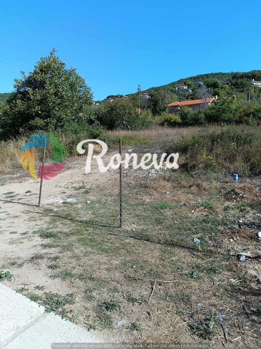 Парцел с ПУП за жилищно строителство