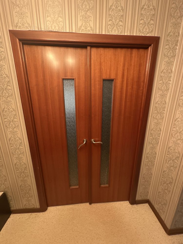 Продам двери хорошего качества бу в количестве 5 штук