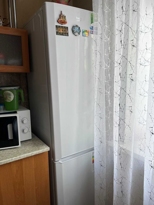 Отдам холодильник