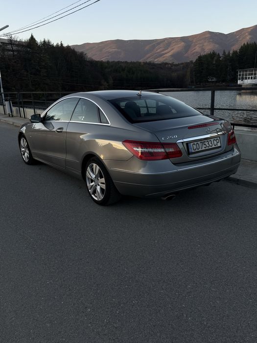 Mercedes Benz E250 coupe