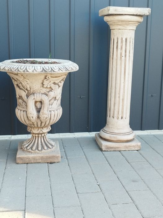 Ghiveci floral pentru exterior..