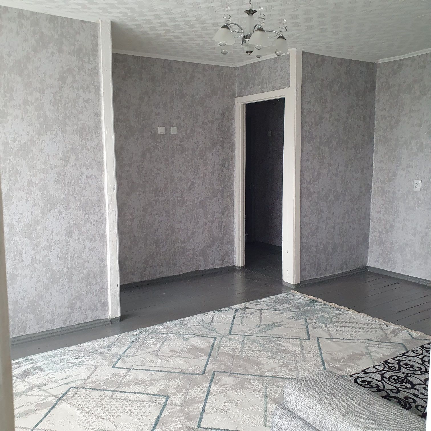 Продам 3-х комнатную  квартиру