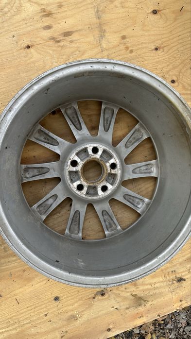 Диск от камри 70