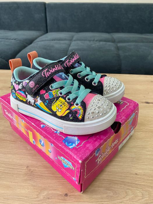 Детски спортни обувки за момиче Skechers