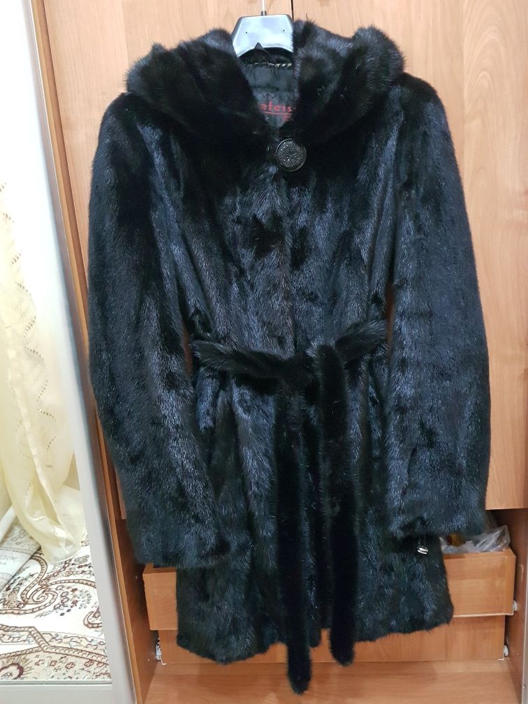 Срочно продам шубу