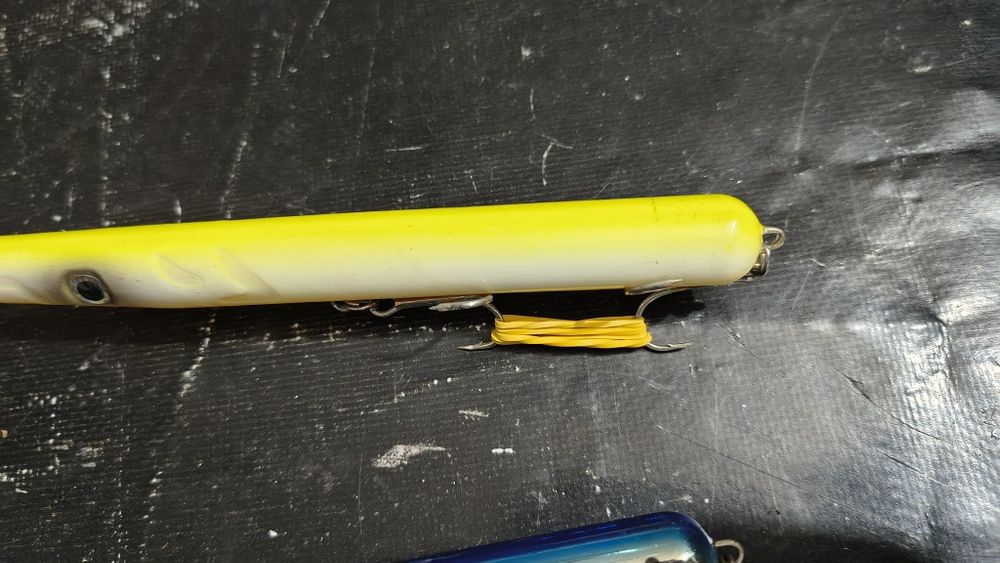 Воблер Hydra 210