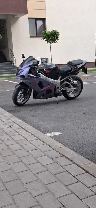 Vand SUZUKI GSXR 1000 K1