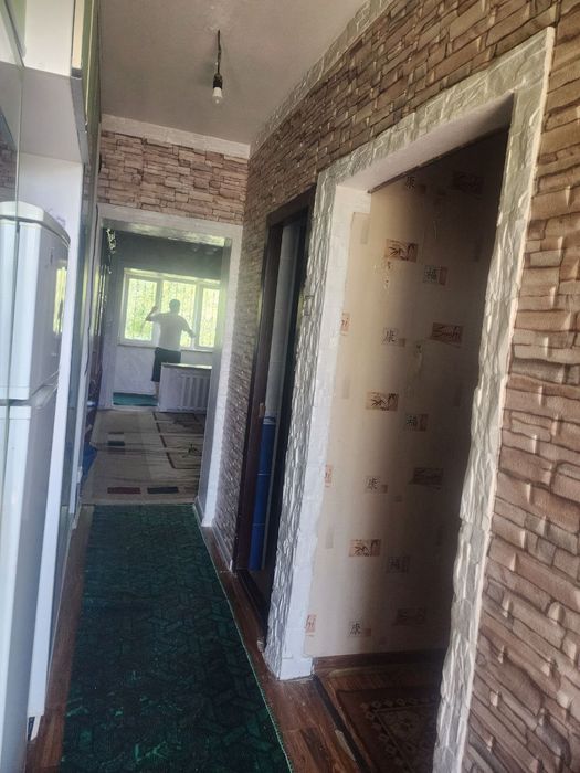 Очень срочно Продаётся 1/4/4 Яшнабад метро Дустлик