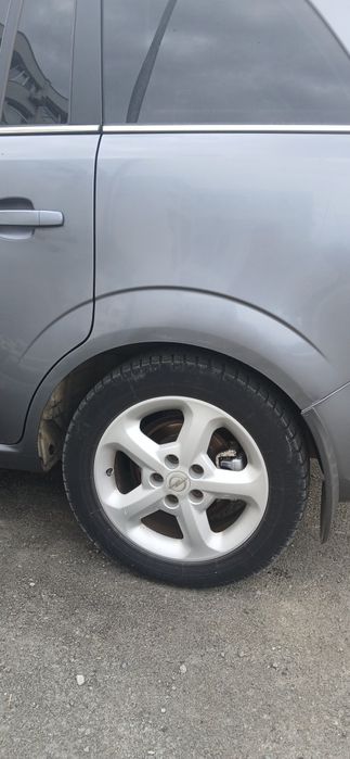 Джанти със зимни гуми