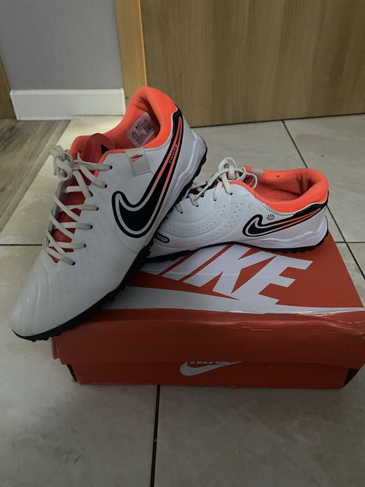 Футболные сороконожки Nike Tiempo Legend 10