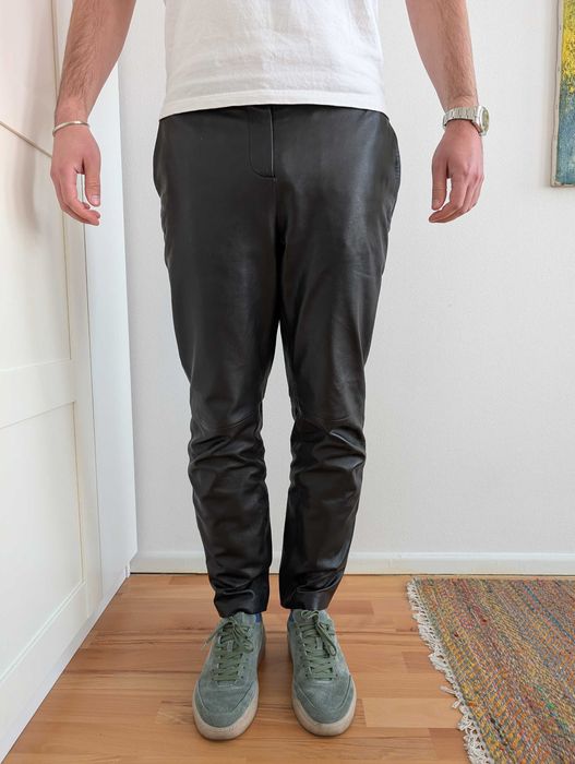 Pantaloni C&A Premium de piele naturala, barbati, marime 40 / M