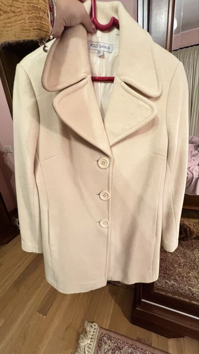 Palton crem Polo Garage elegant, clasic
