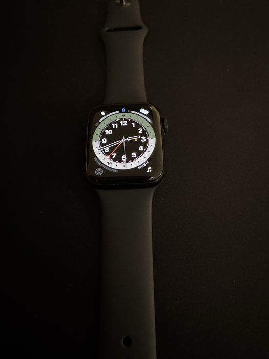 Apple Watch SE (2023) Midnight Aluminium 44mm