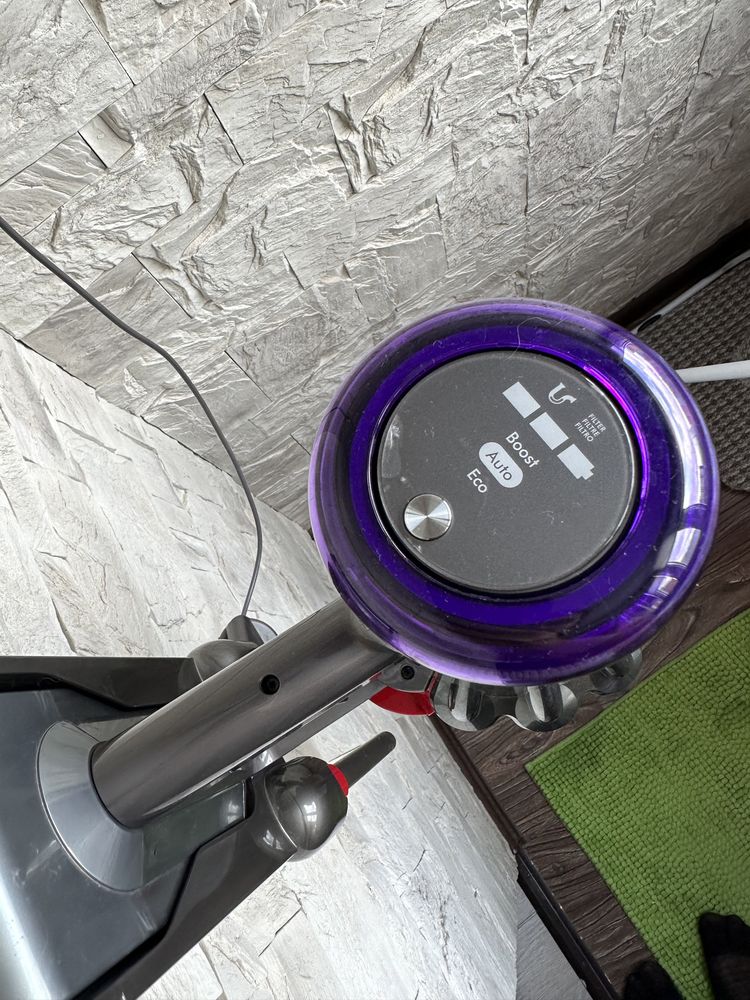 Dyson v11 absolute