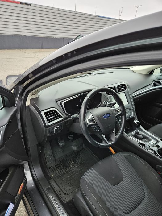 Ford Mondeo 2015