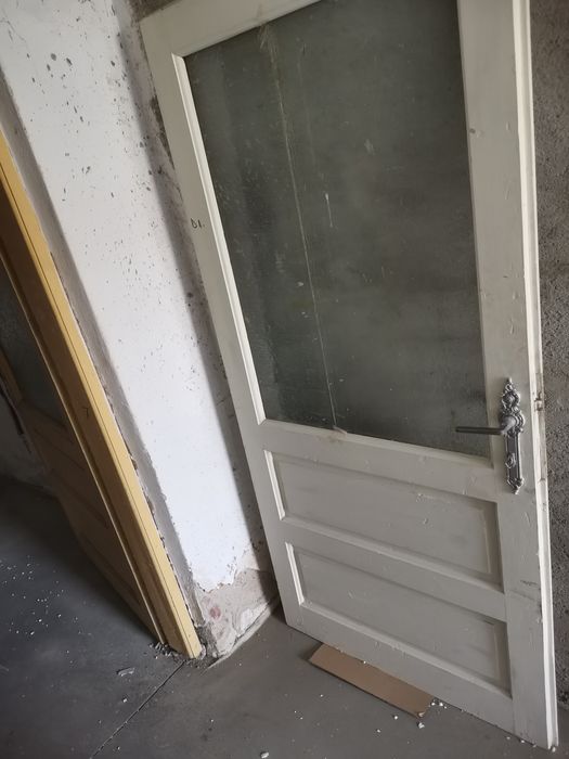 Uși premium lemn masiv complete iala, balamale, toc