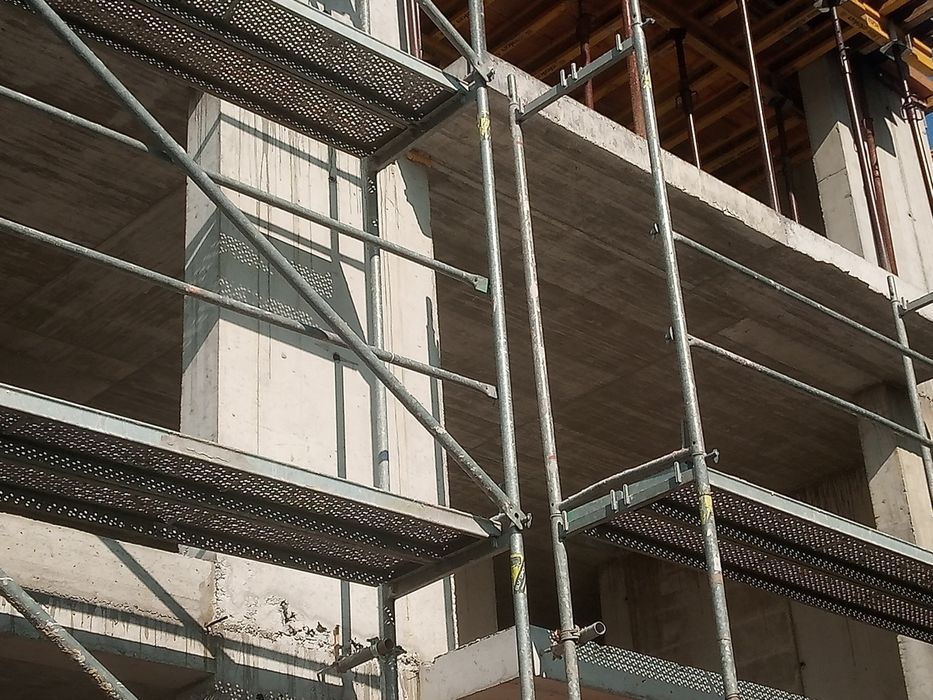 Просторен двустаен апартамент в  Люлин 6