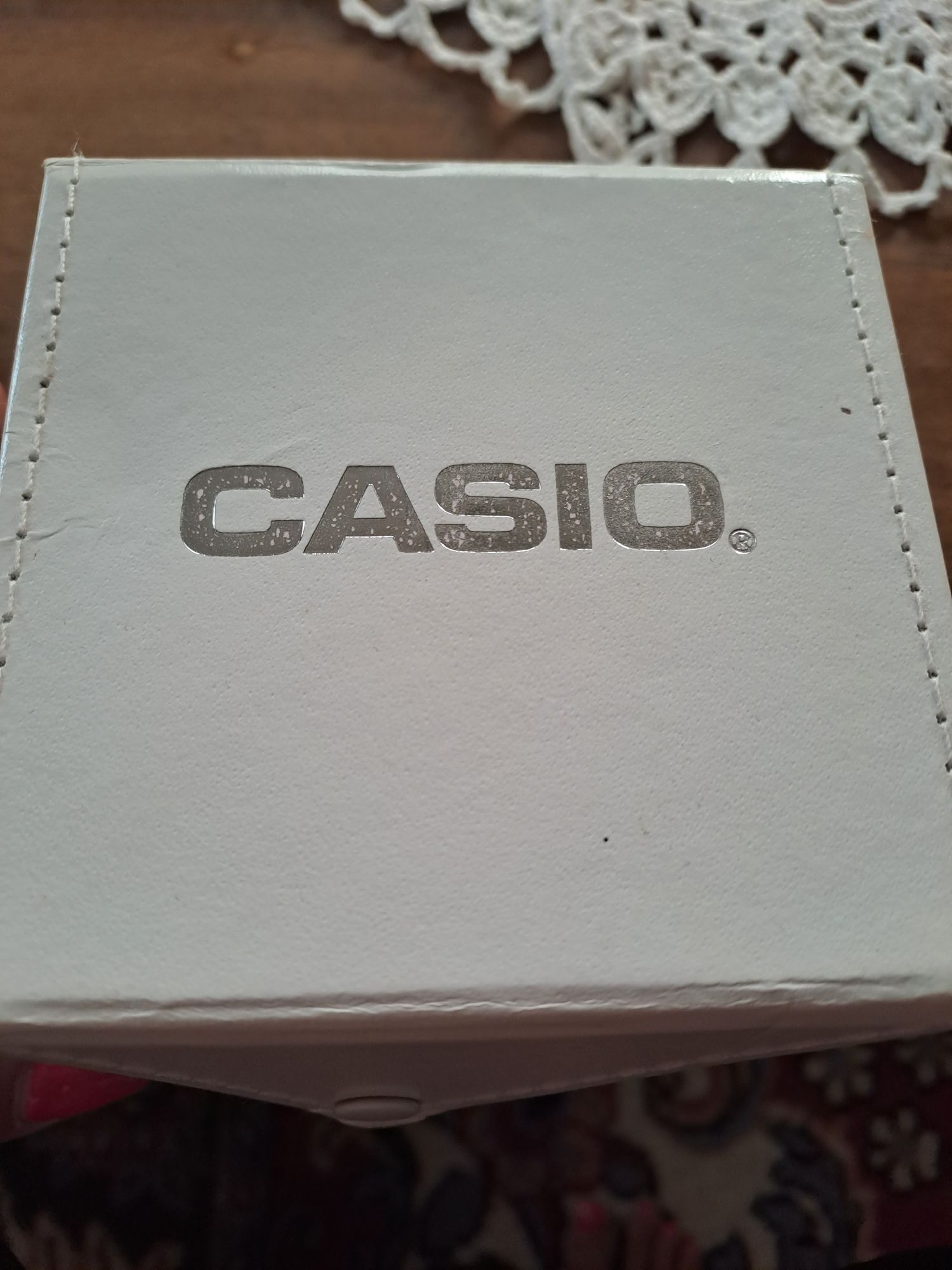 Дамски чосовник Casio