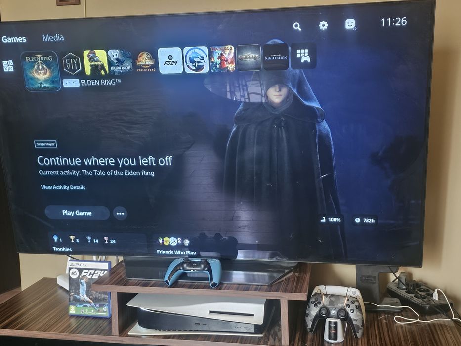 Ps5+3 controllere+charging station+fc24