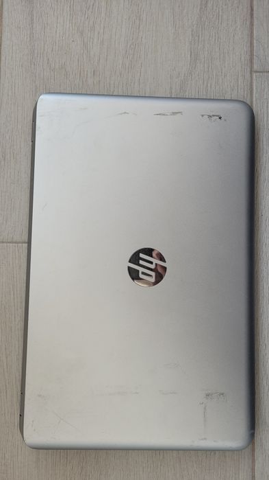 HP Envy Touchsmart 15 15-j198ez 
Preferabil este pr