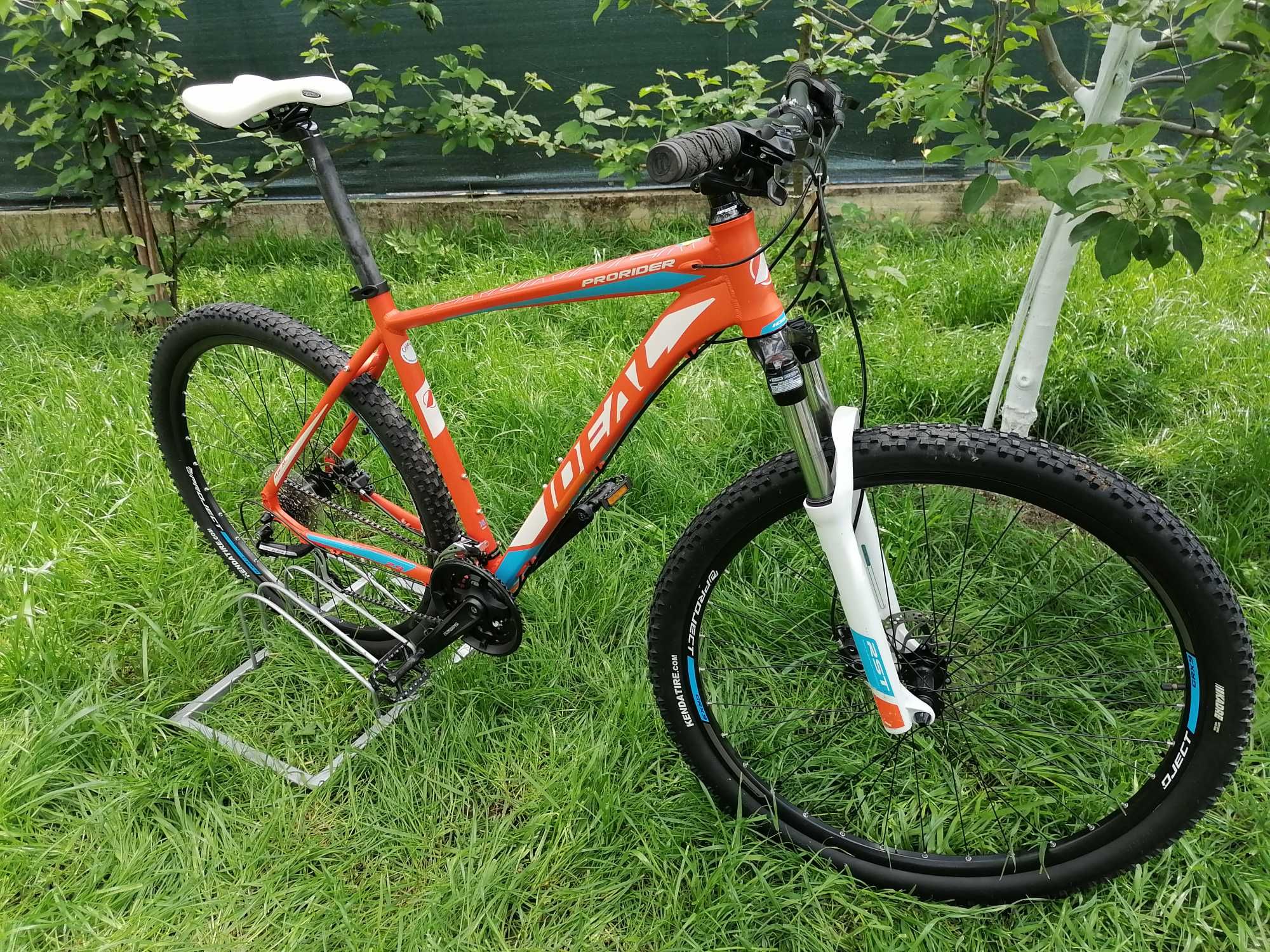 Bicicleta mtb IDEAL/29/cadru XL 52 cm/Hidraulice/Blocaj furca