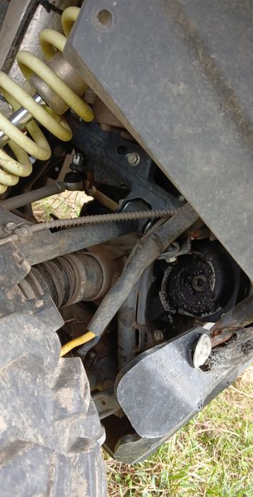 Vând atv cf moto de 1000 an 2022 km 1444 Avariat fata dreapta