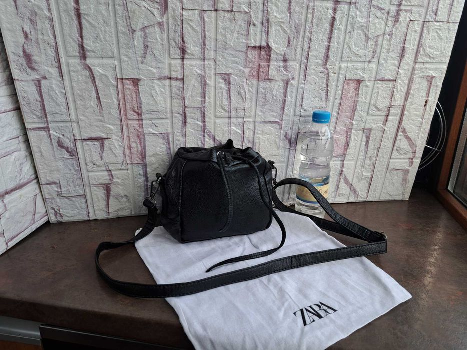 дамска чанта,малка черна чантичка,торба ZARA-естествена кожа