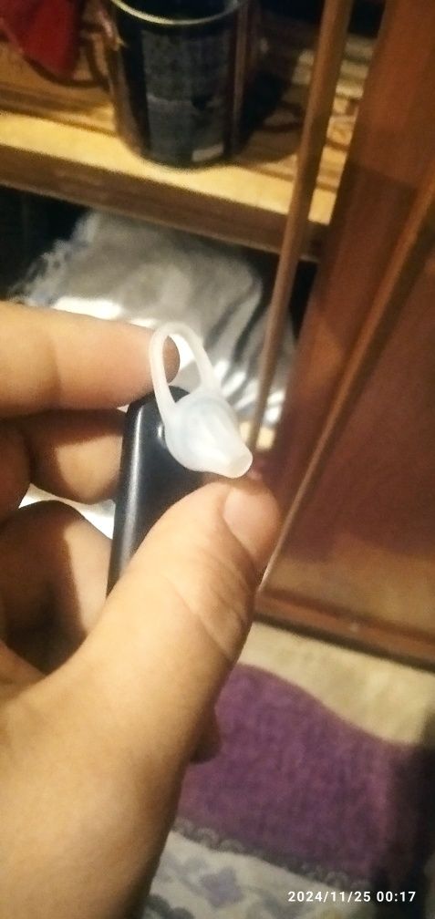 Bluetooth гарнитура для звонков и музыки