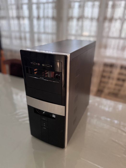 Компьютер настольный, Komputer keysi